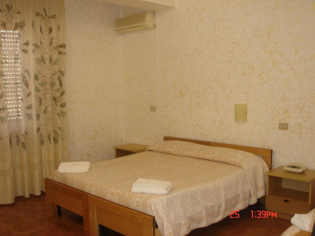 Hotel Ristorante Solari Briatico Kamer foto